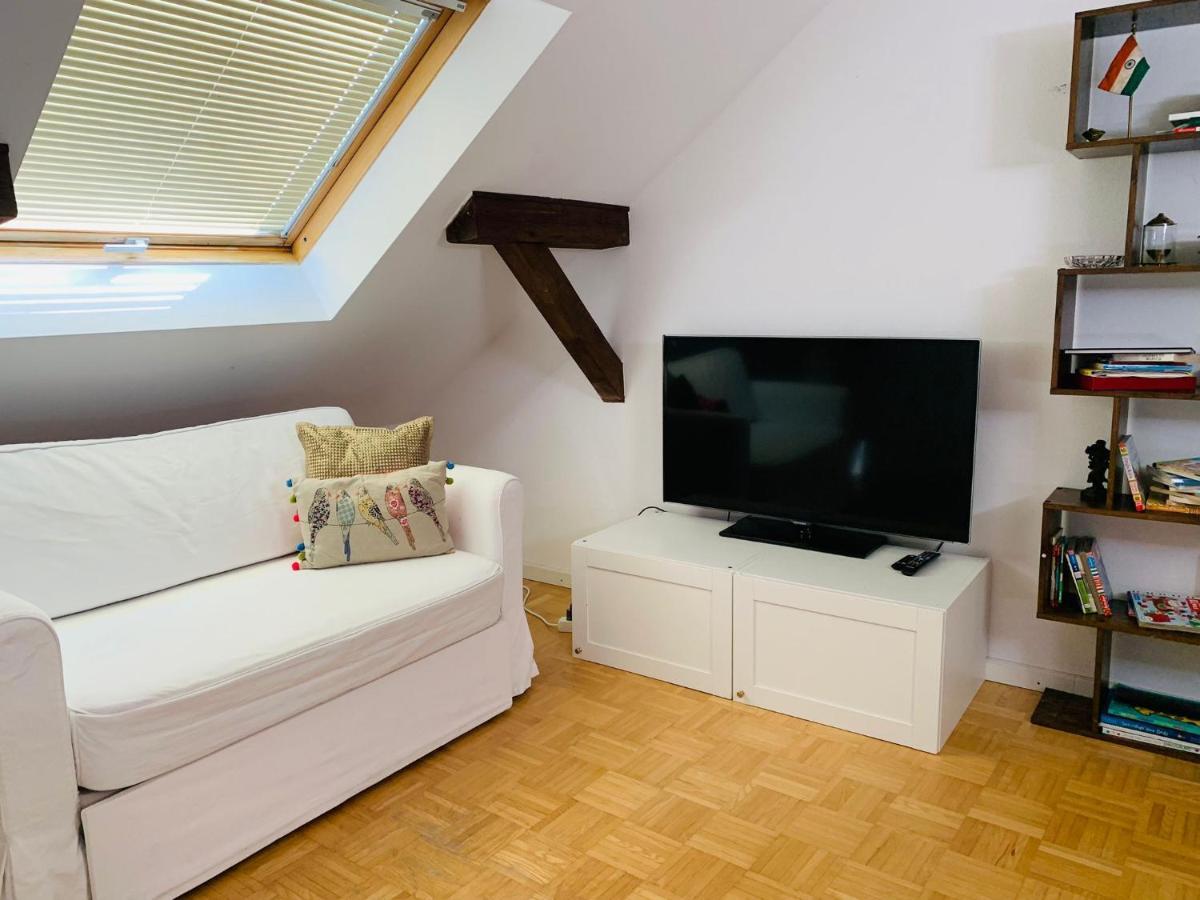 Apartment Amidst Nature-Riverdale, North Of Munich Fahrenzhausen Esterno foto