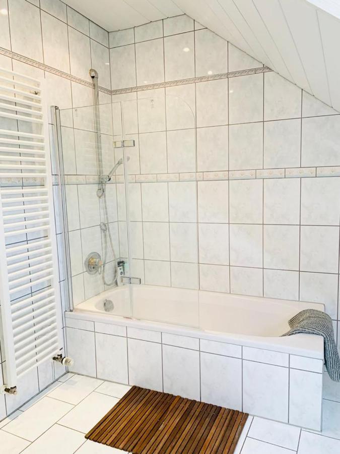 Apartment Amidst Nature-Riverdale, North Of Munich Fahrenzhausen Esterno foto